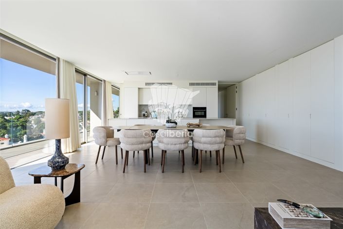 Image No.7-4 Bed Apartment for sale