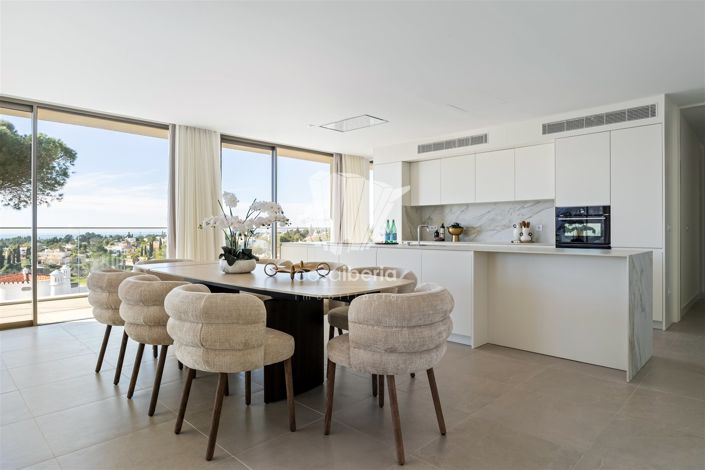 Image No.8-4 Bed Apartment for sale
