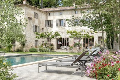 1 - Grasse, House