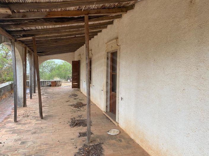 Image No.18-4 Bed House for sale