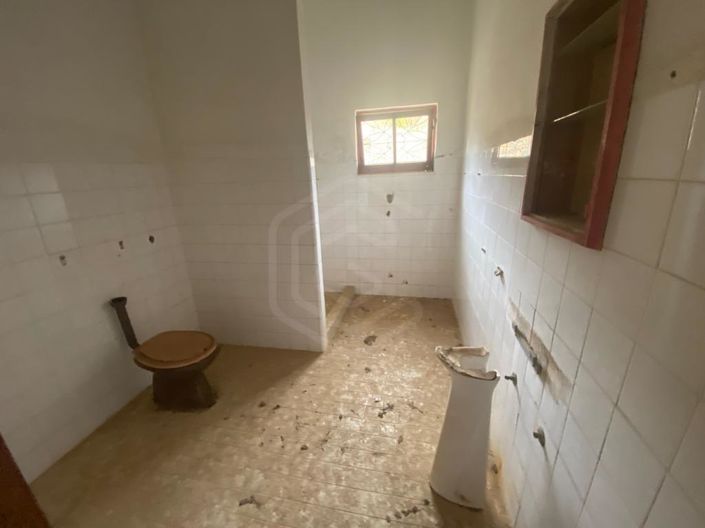 Image No.21-4 Bed House for sale