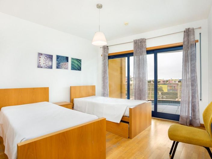 Image No.3-3 Bed Apartment for sale