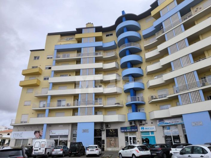 Image No.29-4 Bed Apartment for sale