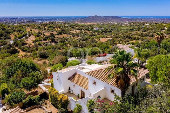 Image No.100-4 Bed House for sale