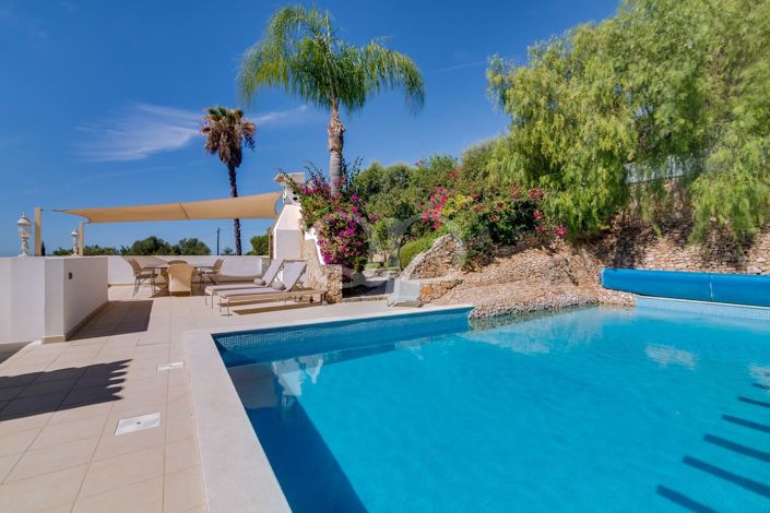 Image No.103-4 Bed House for sale