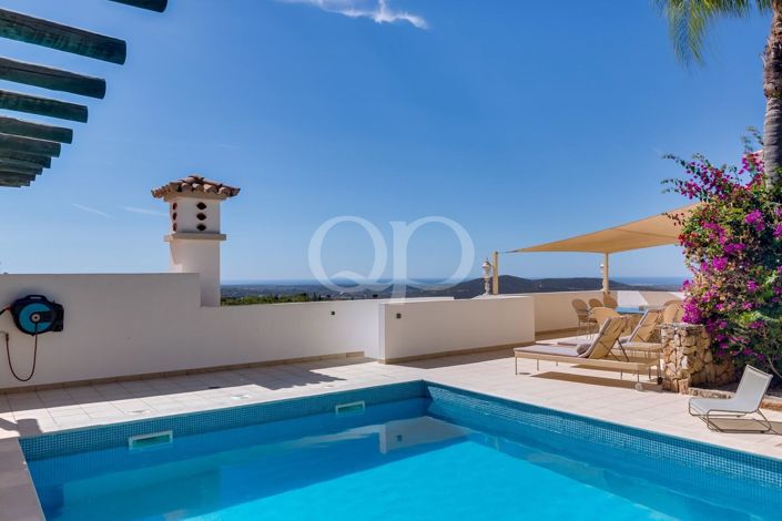 Image No.104-4 Bed House for sale