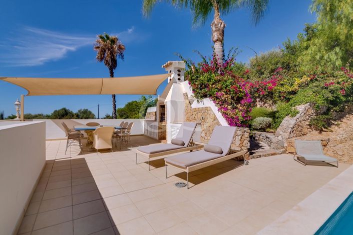 Image No.105-4 Bed House for sale