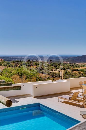 Image No.107-4 Bed House for sale