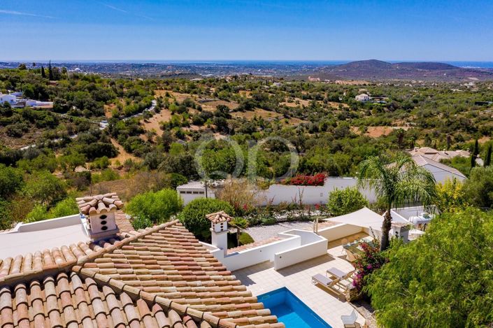 Image No.12-4 Bed House for sale