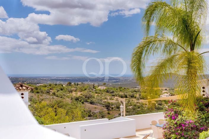 Image No.15-4 Bed House for sale