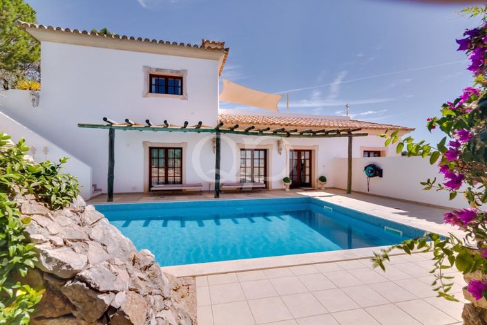 Image No.23-4 Bed House for sale