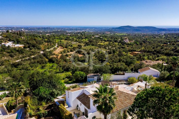 Image No.24-4 Bed House for sale