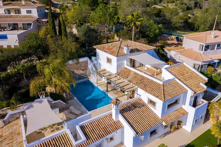 Image No.25-4 Bed House for sale