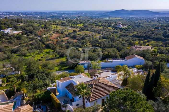 Image No.26-4 Bed House for sale