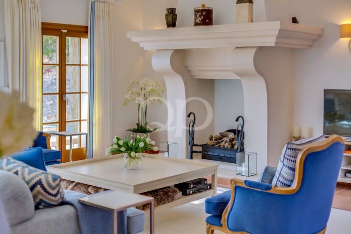 Image No.3-4 Bed House for sale