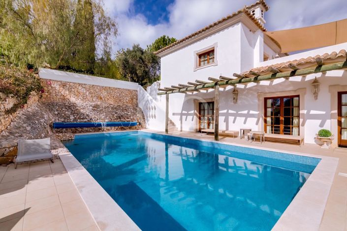 Image No.32-4 Bed House for sale