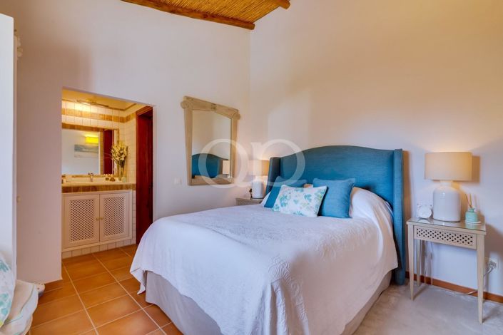 Image No.35-4 Bed House for sale