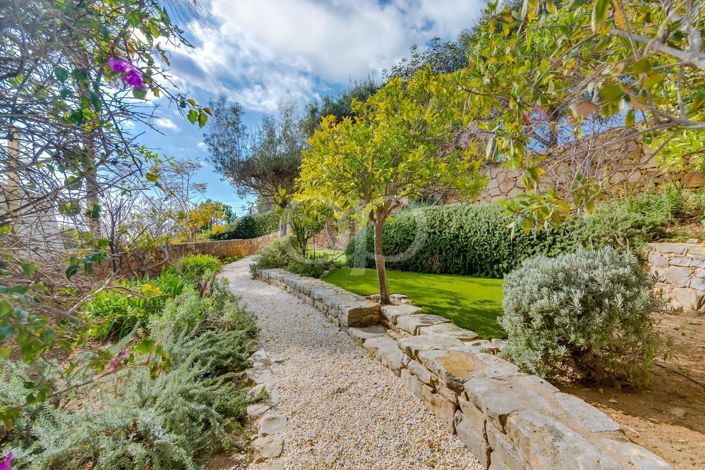 Image No.37-4 Bed House for sale