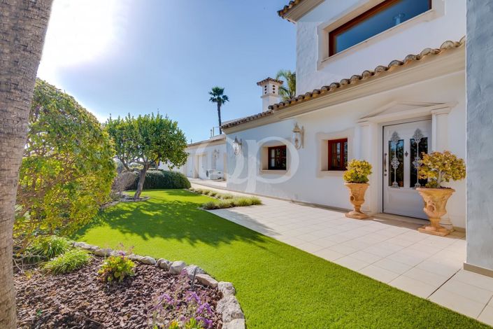 Image No.5-4 Bed House for sale