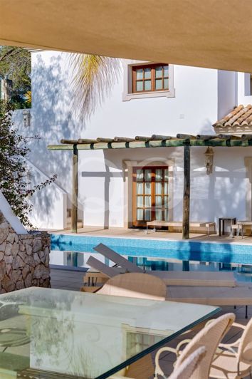 Image No.57-4 Bed House for sale