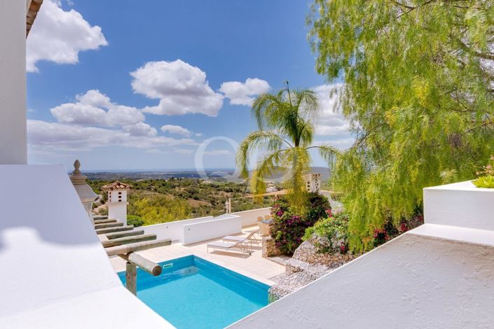 Image No.70-4 Bed House for sale