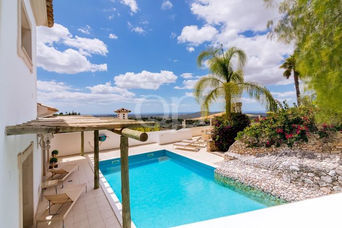 Image No.74-4 Bed House for sale