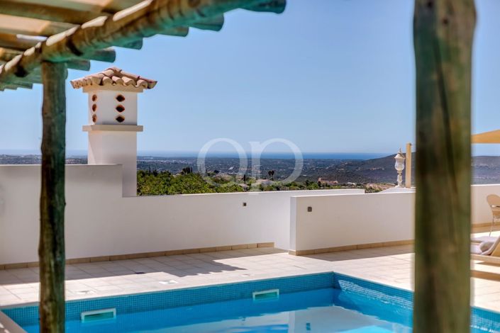 Image No.92-4 Bed House for sale