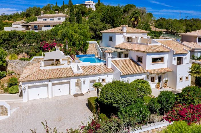 Image No.95-4 Bed House for sale