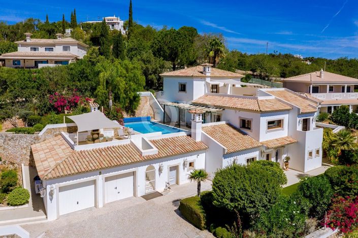 Image No.97-4 Bed House for sale