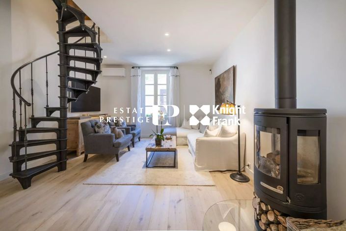 Image No.1-3 Bed House for sale