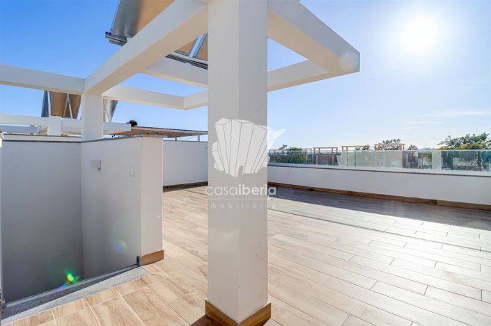 Image No.31-3 Bed House for sale