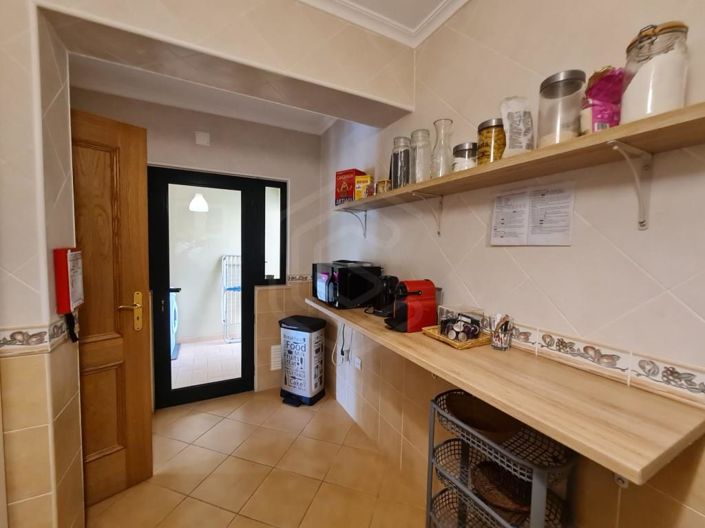 Image No.10-1 Bed Apartment for sale