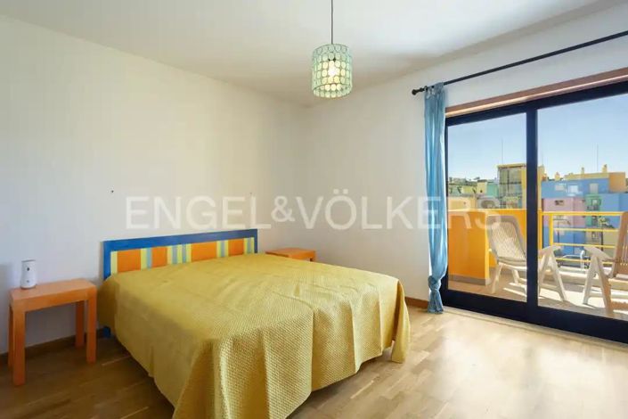 Image No.12-Apartment for sale