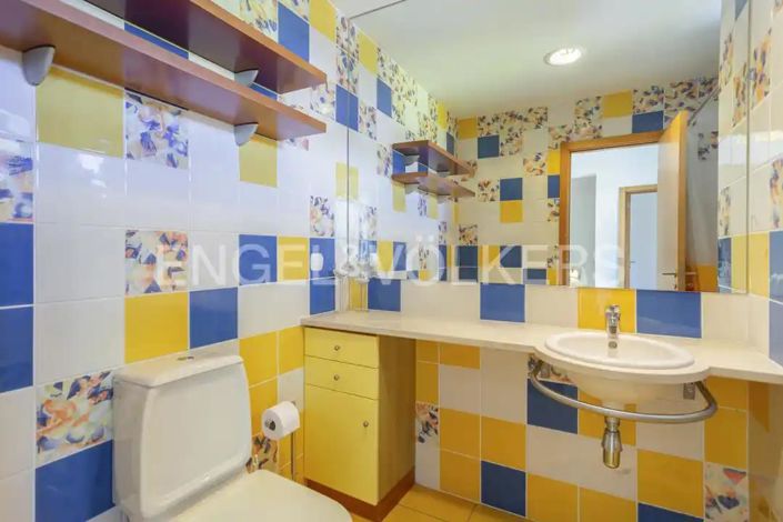 Image No.19-Apartment for sale