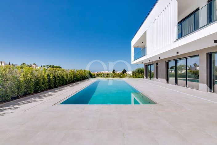 Image No.32-4 Bed House for sale