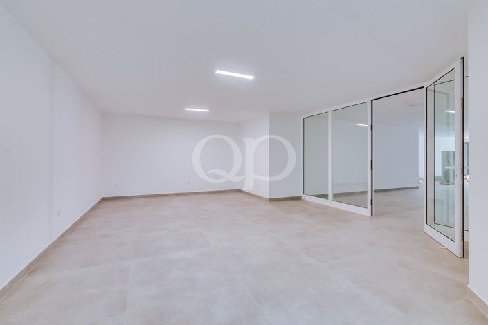 Image No.33-4 Bed House for sale