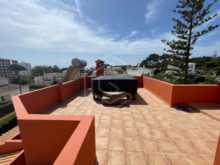 Image No.41-4 Bed House for sale