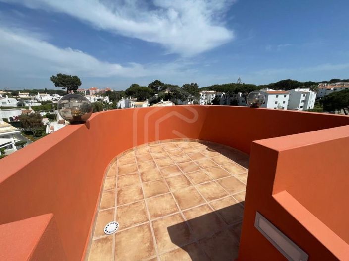 Image No.43-4 Bed House for sale