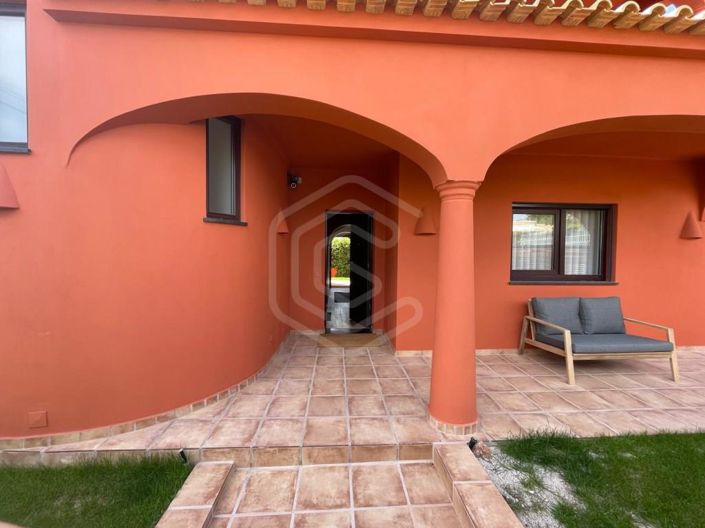 Image No.46-4 Bed House for sale