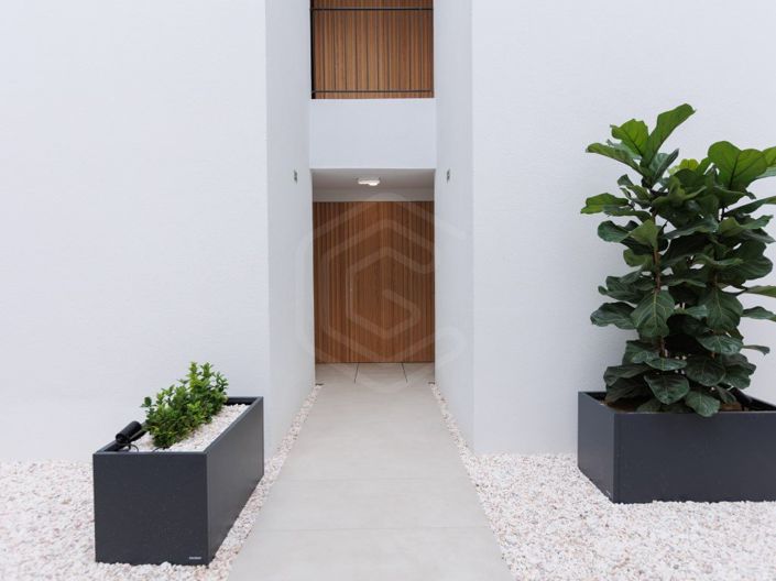 Image No.16-4 Bed Apartment for sale