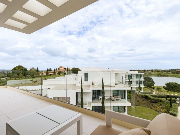 Image No.17-3 Bed Apartment for sale