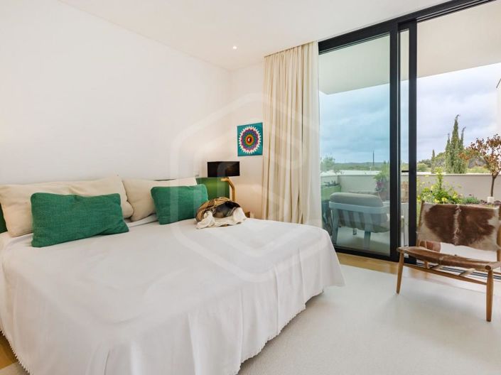 Image No.21-3 Bed Apartment for sale