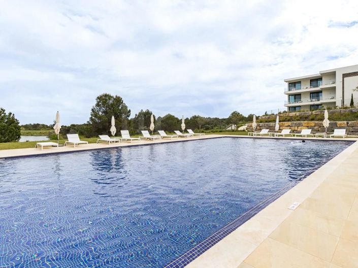 Image No.26-3 Bed Apartment for sale