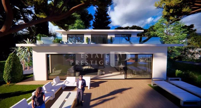 Image No.1-5 Bed House for sale