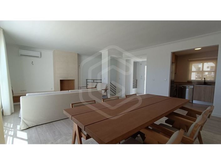 Image No.19-2 Bed House for sale