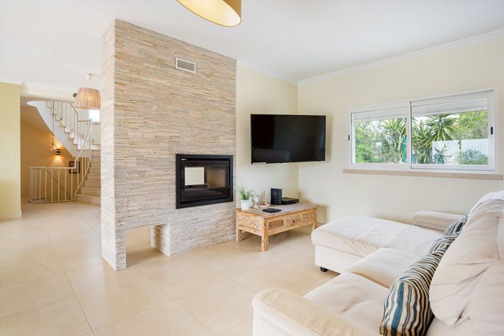 Image No.23-4 Bed House for sale