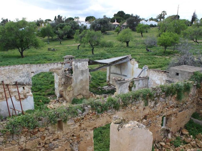 Image No.13-6 Bed House for sale