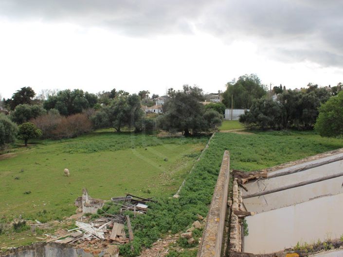 Image No.27-6 Bed House for sale