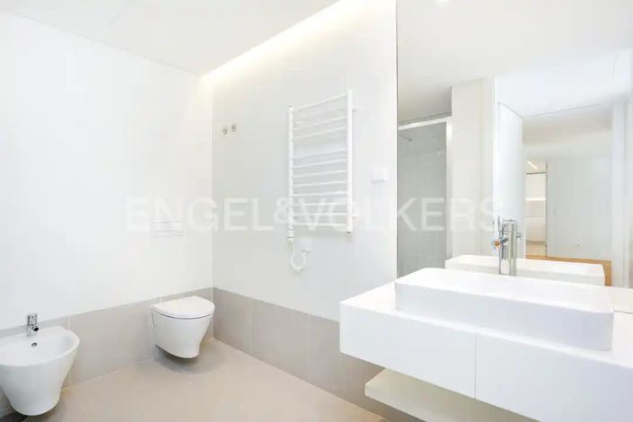 Image No.17-2 Bed Apartment for sale