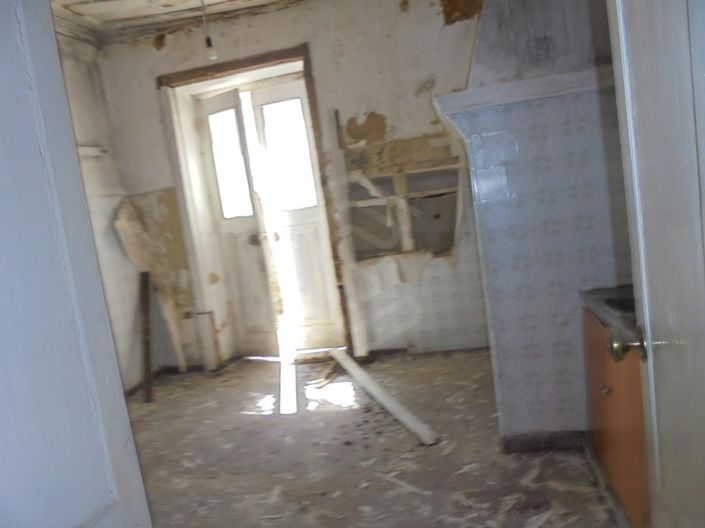 Image No.19-8 Bed House for sale